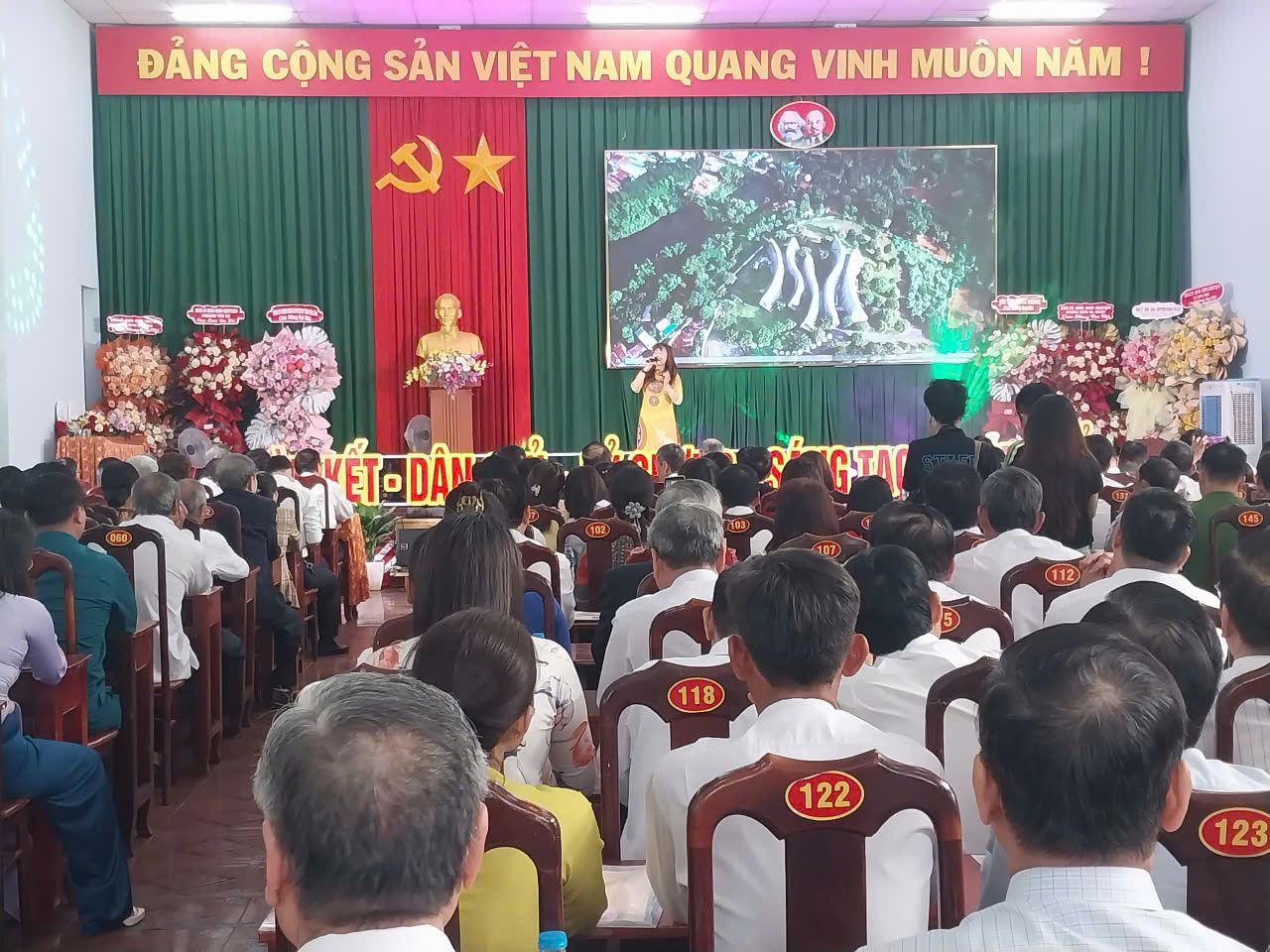 gen-h-dơn ca